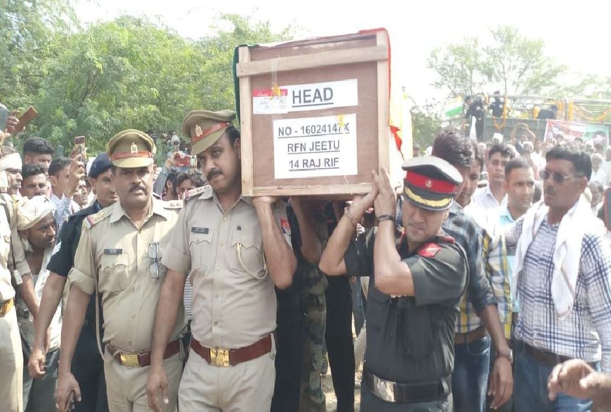 funeral of army jawan who died in road accident mathura news