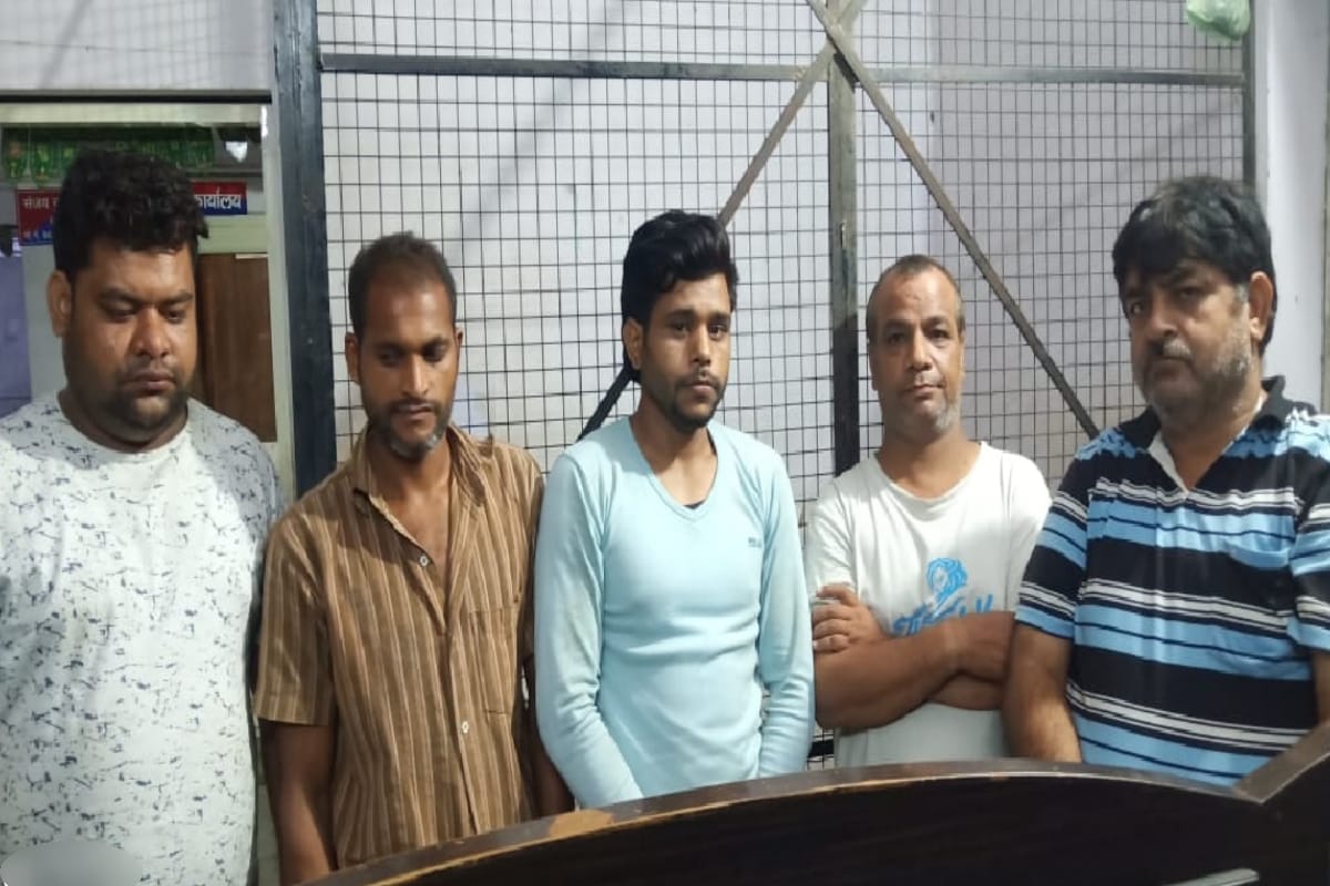 illegal firecrackers of forty lakh rupee recovered from the village in meerut
