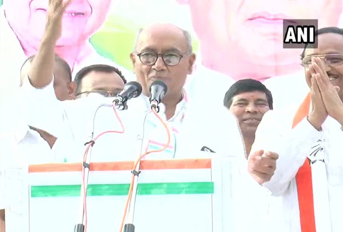 Congress Digvijaya Singh Kantilal Bhuria can retire from active politics attacks on veer savarkar