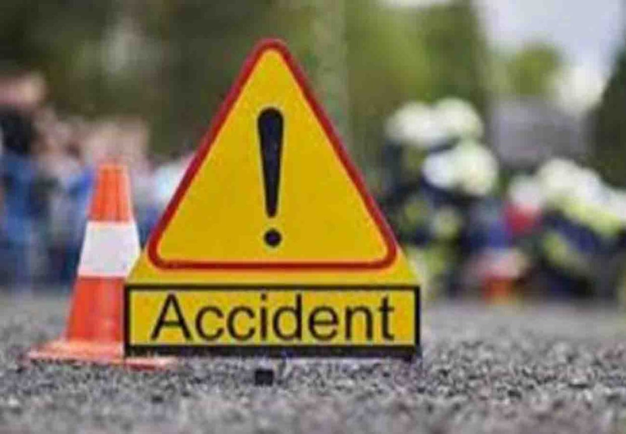 Three killed including a teacher in road accident at Muzaffarnagar city