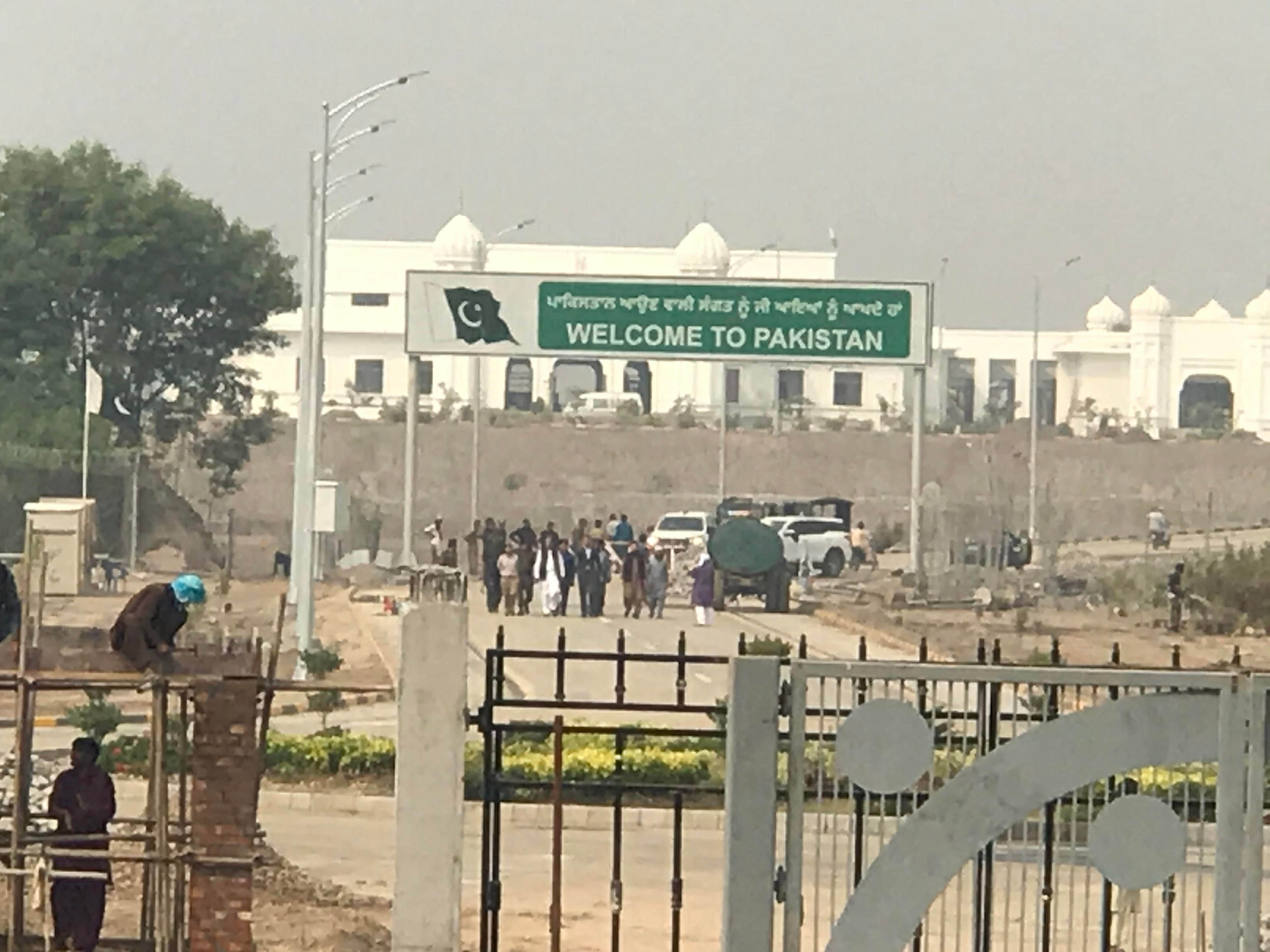 25 Year Old Woman reached at Dera Baba Nanak from Odisha for meet Pakistani Lover