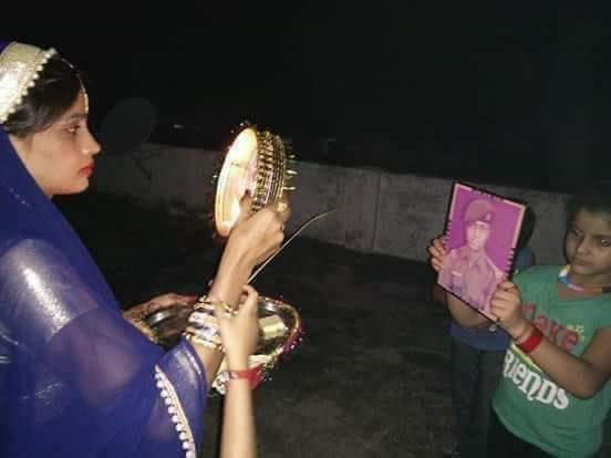 karwa chauth 2019: Soldiers wives can't do video call, a's Mobile Internet shutdown in Jammu Kashmir