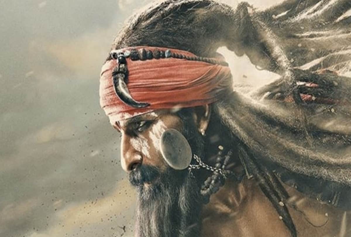 war film and laal kaptaan box office collection