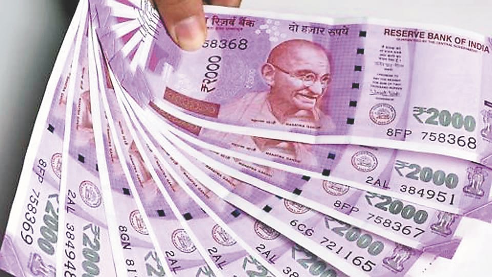 Fake notes deposited in the main branch of SBI