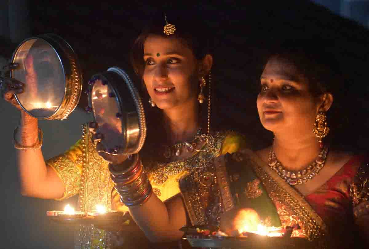 Karva Chauth festival celebrate in india
