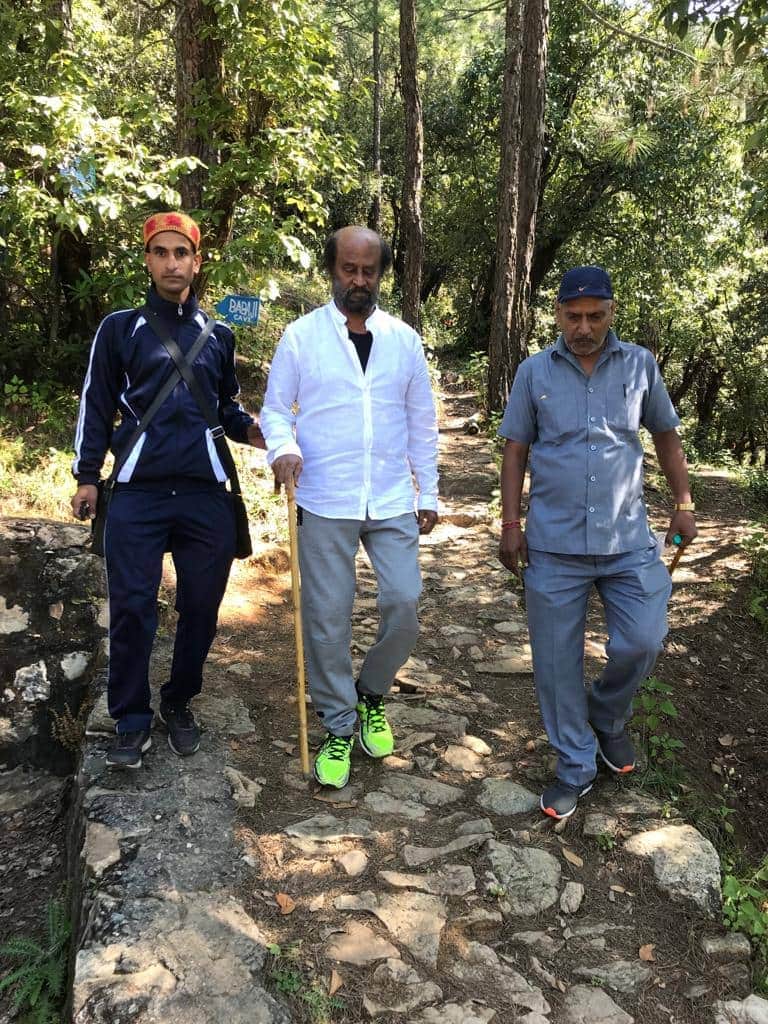 After Badrinath Kedarnath Rajinikanth has now walked towards this cave