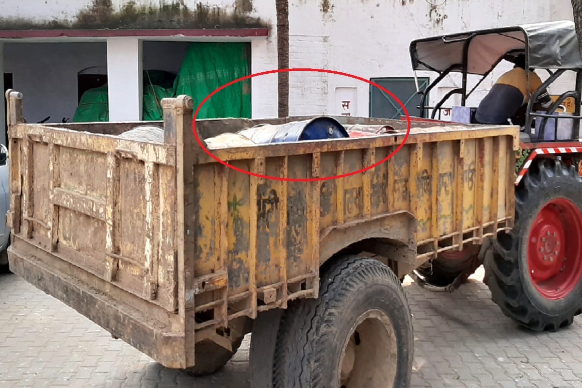 Fake petrol has been busted in Saharanpur after Meerut and nine hundred liters have been recovered