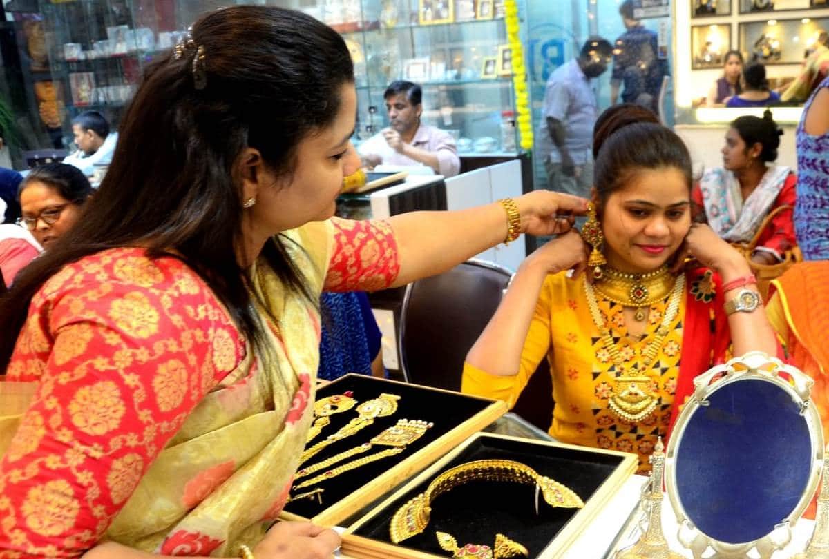 shopping for karwa chauth in lucknow