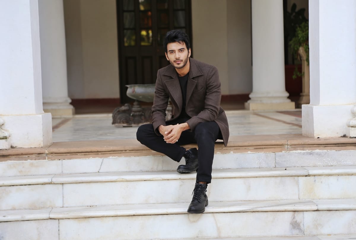 'Yeh Jaadu Hai Jinn Ka' Fame Vikram Chauhan ties knot with long-time girlfriend Sneha Shukla