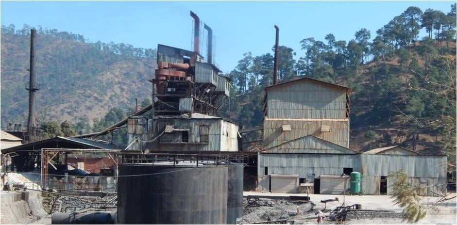 Almora magnesite company in crisis due to recession in automobile industry