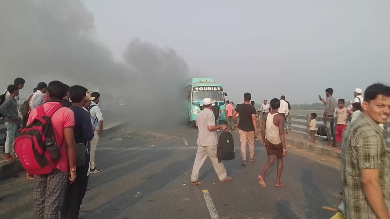 fire on bus