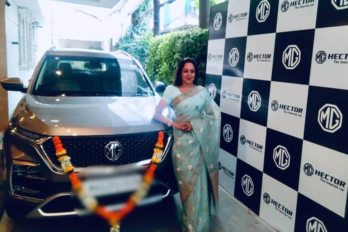Bollywood Actress Hema Malini bought MG Hector SUV