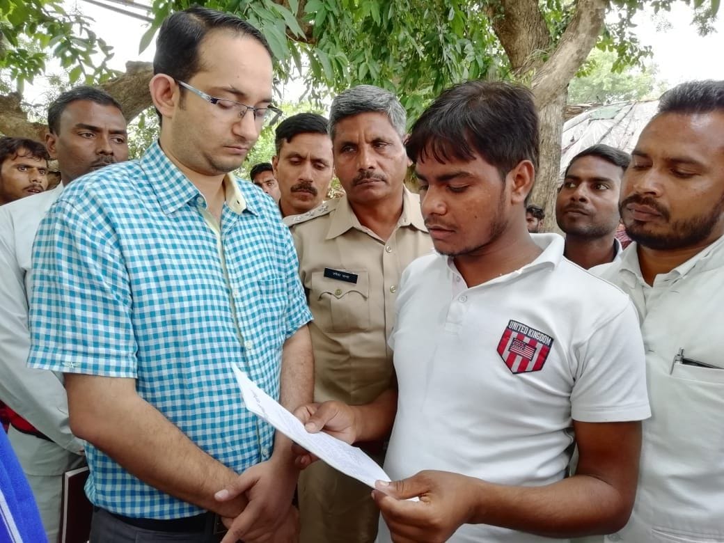 Cremation of dead man's body stopped by beating