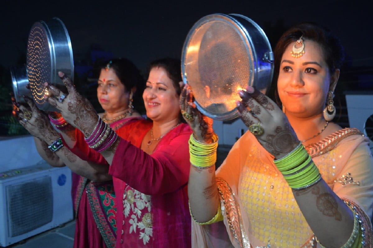 karvachauth2020 importance and significance of moon and chhalni in karvachauth fast
