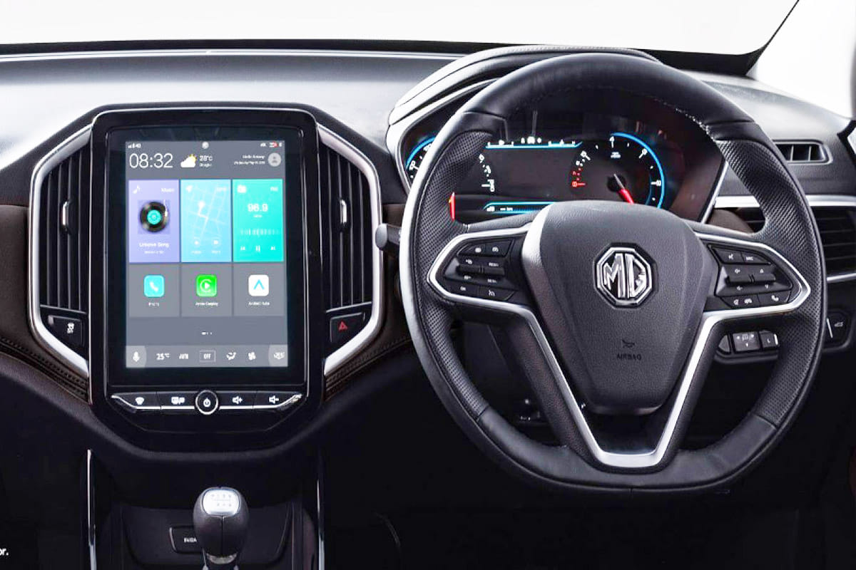 Bollywood Actress Hema Malini bought MG Hector SUV