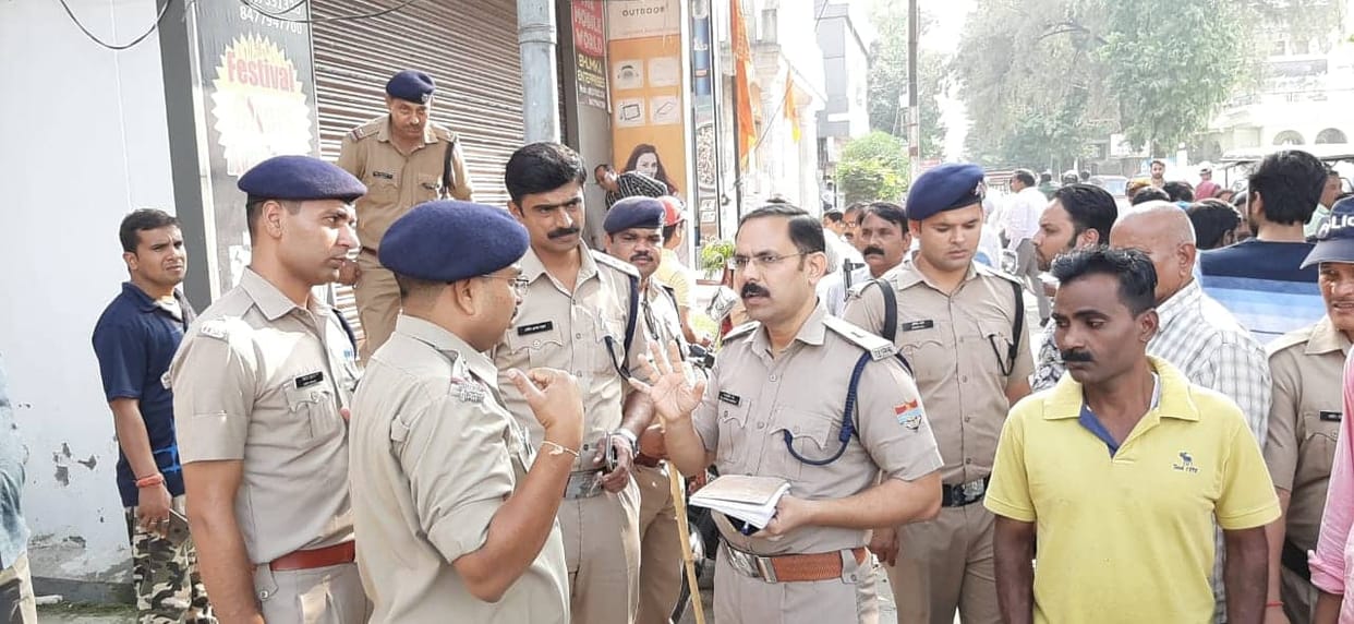 Sensation killing of sales girl working in mobile shop in Kashipur