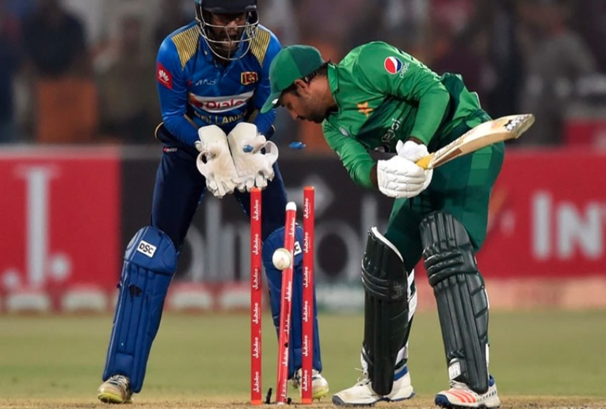 Sarfaraz Ahmed sacked as Pakistan tests and T20 captain, Azhar Ali and Babar Azam promoted