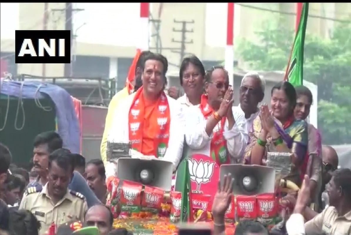 Actor Govinda campaigns for BJP candidate Chainsukh Madanlal for Malkapur assembly constituency