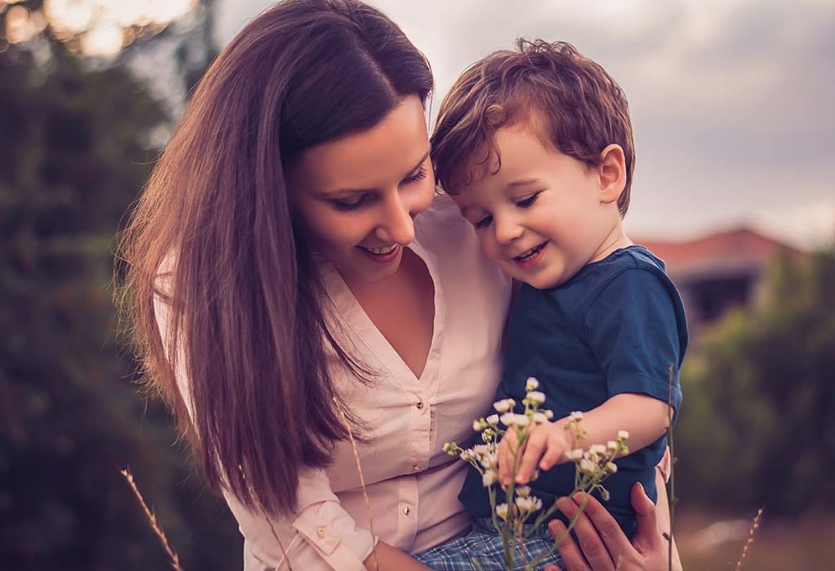 Problems of single mother will be easy just follow these steps