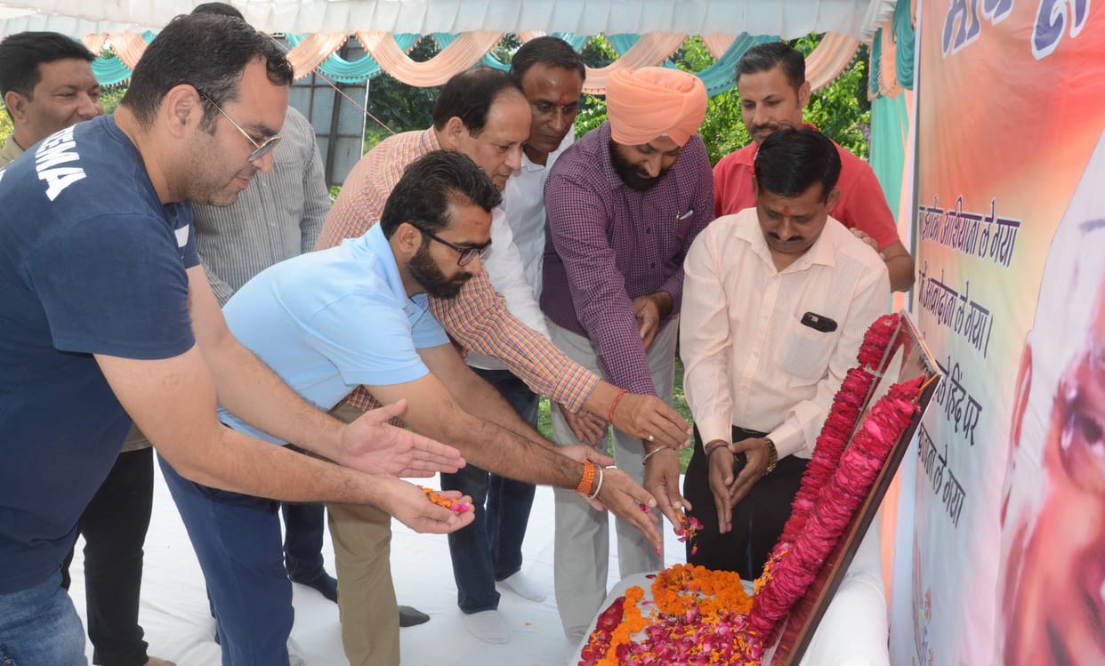 'Narayan Dutt Tiwari was a leader of great thinking'