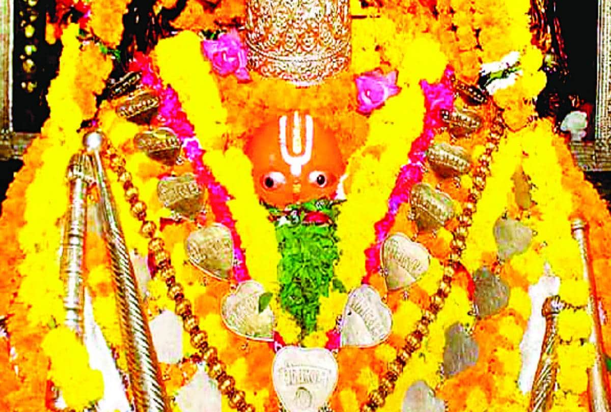 know about the story of hanuman garhi in ayodhya