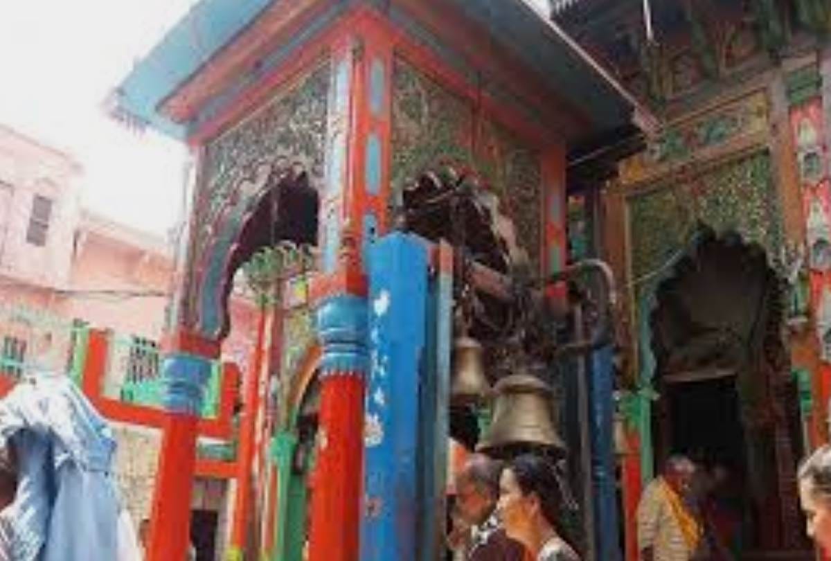 know about the story of hanuman garhi in ayodhya