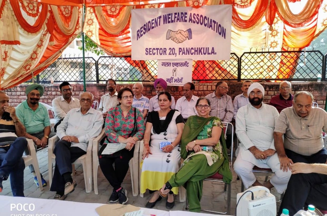 RWA Sector-20, women will protest against demands