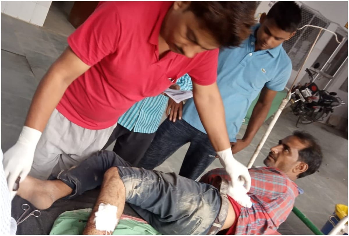 encounter between cattle smuggler and police in gorakhpur