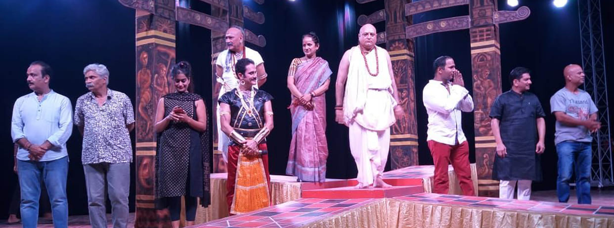 Manoj looted applause as Chanakya