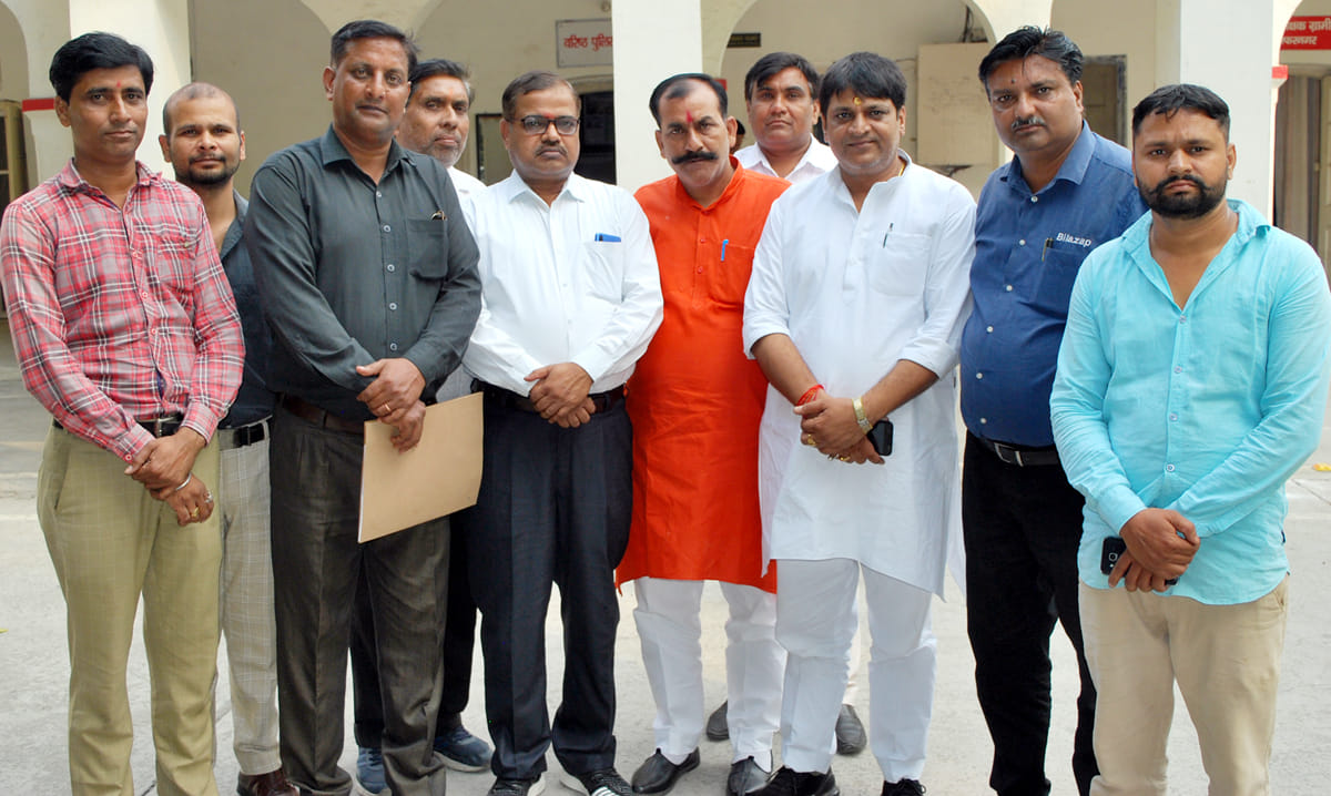 Hindu organizations boil over the murder of Kamlesh Tiwari
