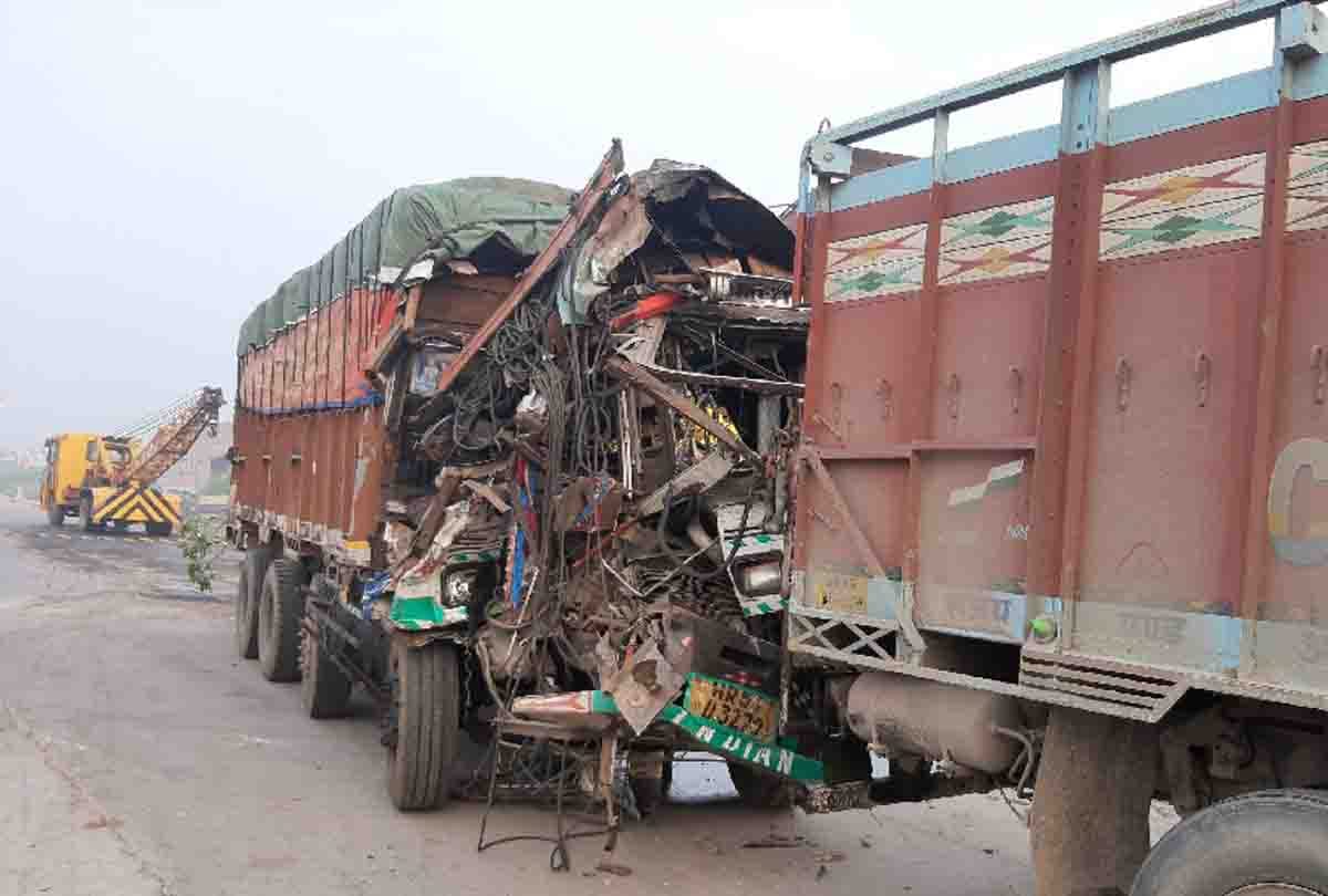 road accident in fatehpur one died