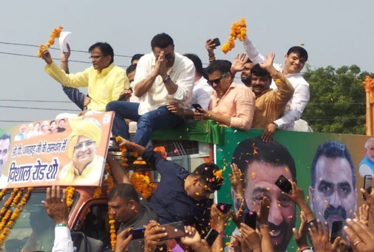 Haryana Assembly Elections 2019, MP Actor Sunny Deol Road show at Hisar