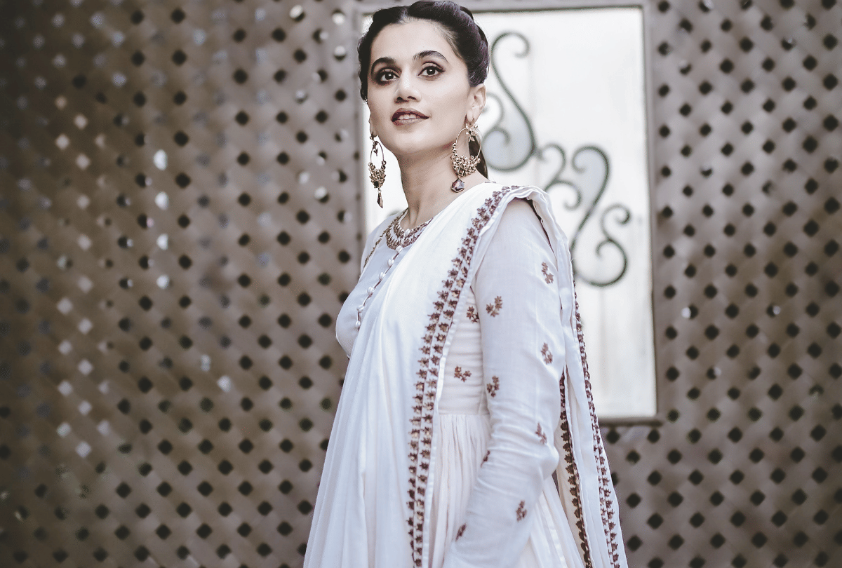 Taapsee Pannu Says More Scenes in Badla Than Amitabh Bachchan Yet it is Called His Film