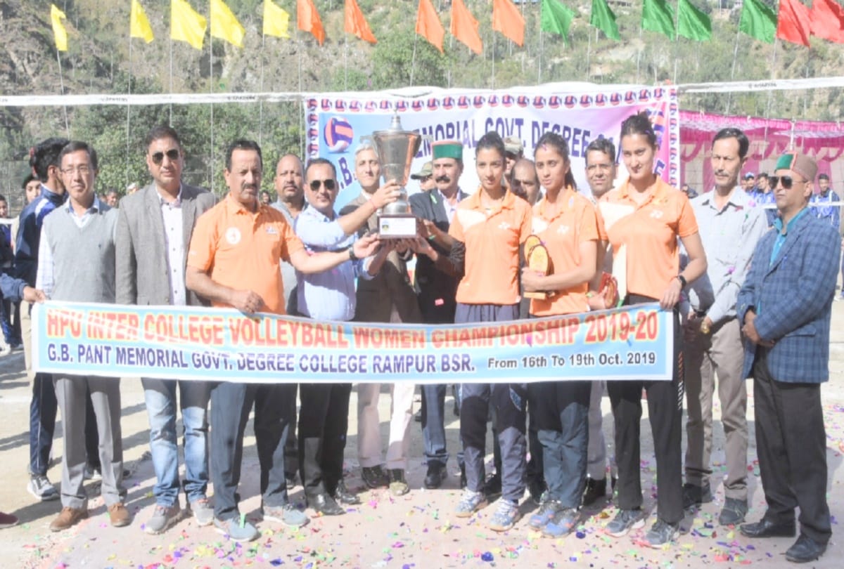 Dharamsala College becomes Volleyball Champion after defeating HPU