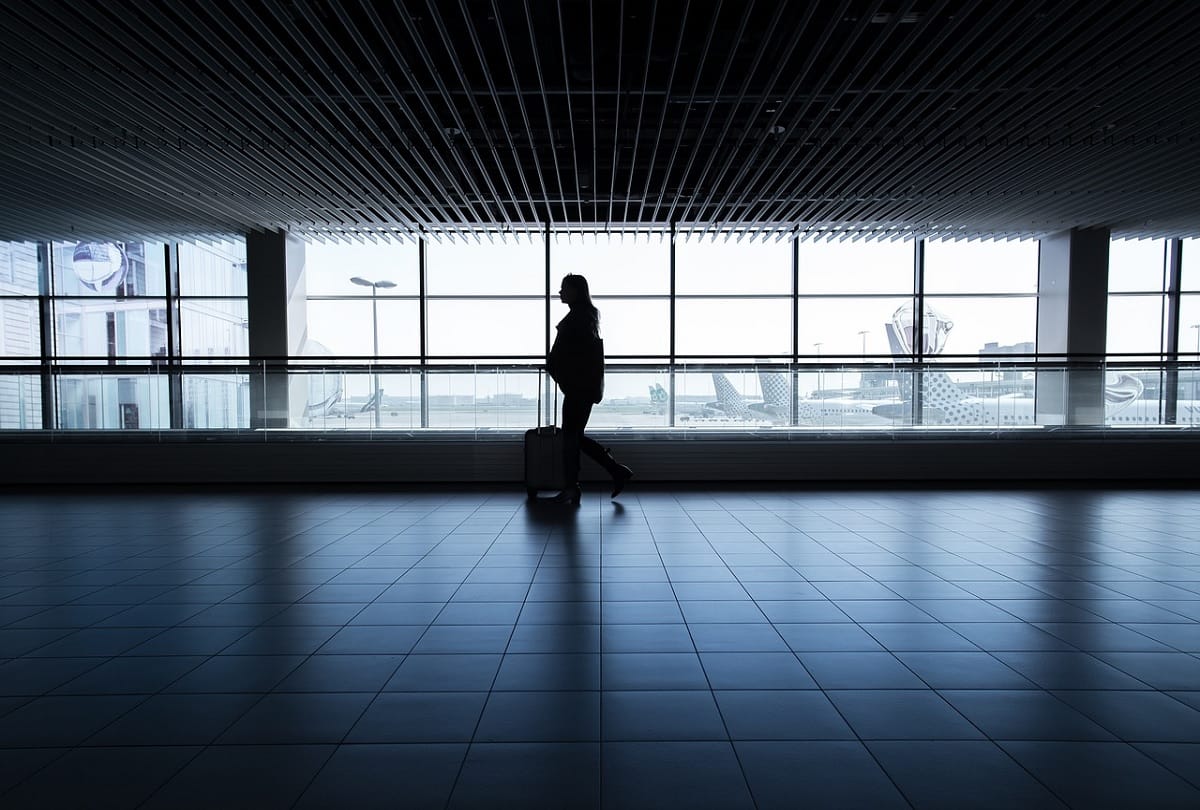 Woman Passenger Wears 2.5 Kg Of Clothes To Avoid Paying Excess Baggage Fee in Philippines