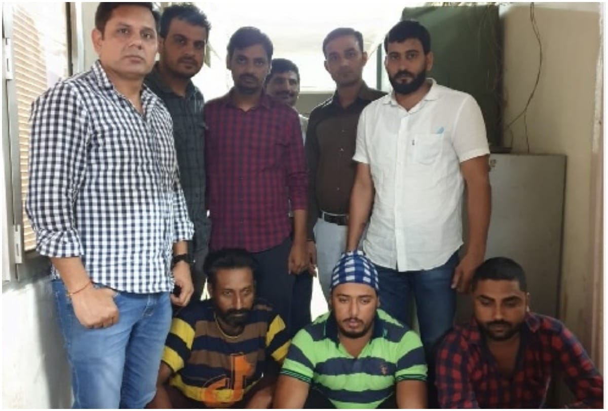 700 kg opium seized in delhi smuggled in washing machine from madha pradesh