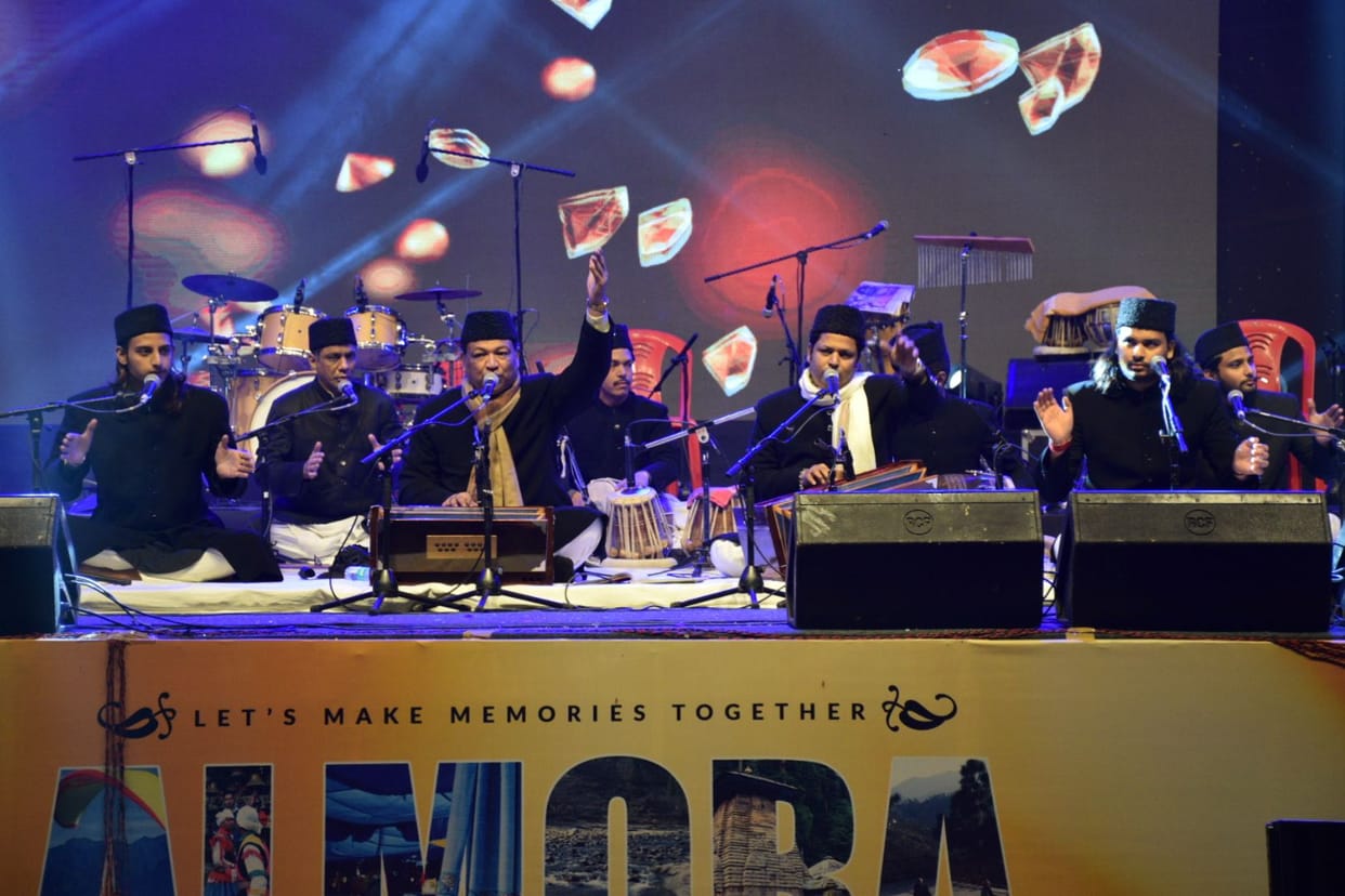 Qawwali of Warsi Brothers created a blast