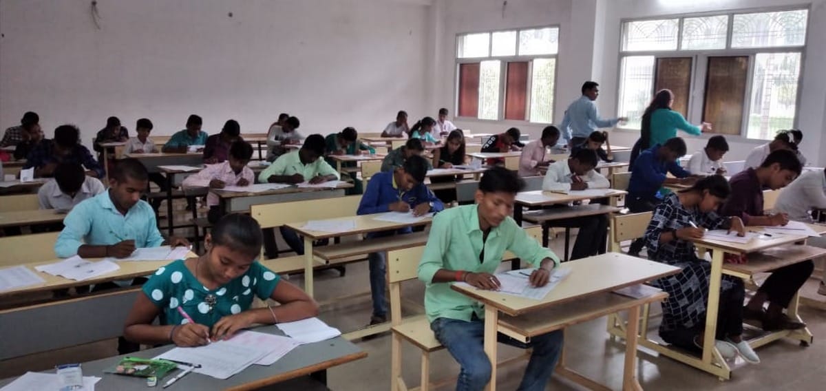 Atul Maheshwari Scholarship Examination organized by Amar Ujala Foundation in varanasi azamgarh