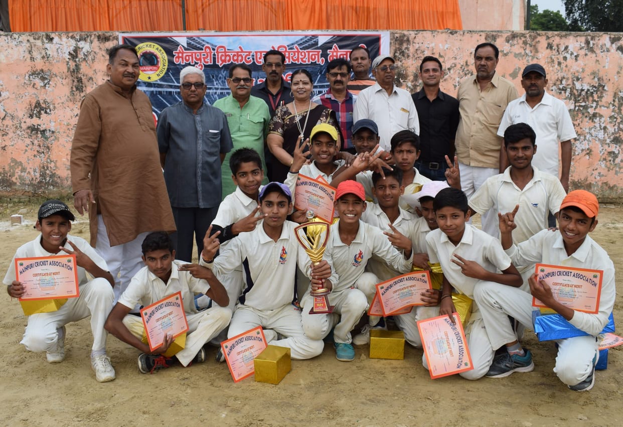 criket in mainpuri