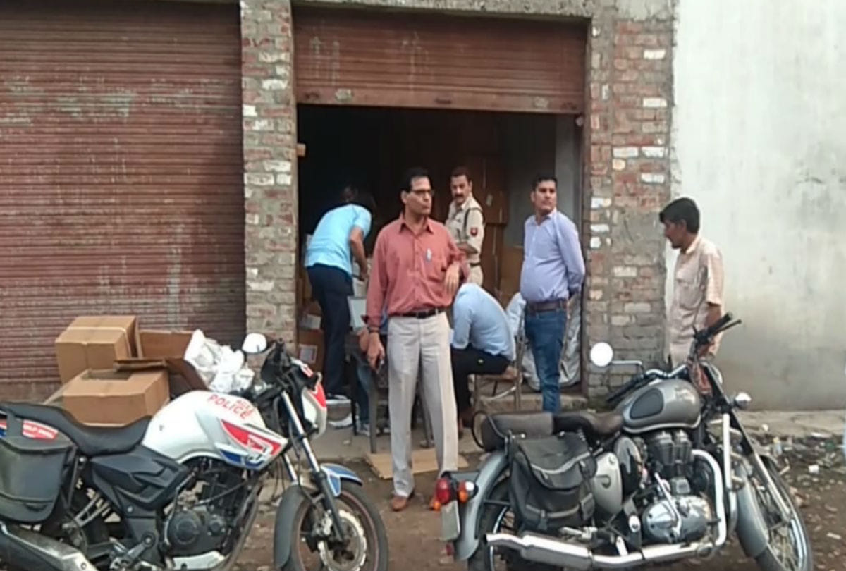 Narcotics team seized drugs in Agra