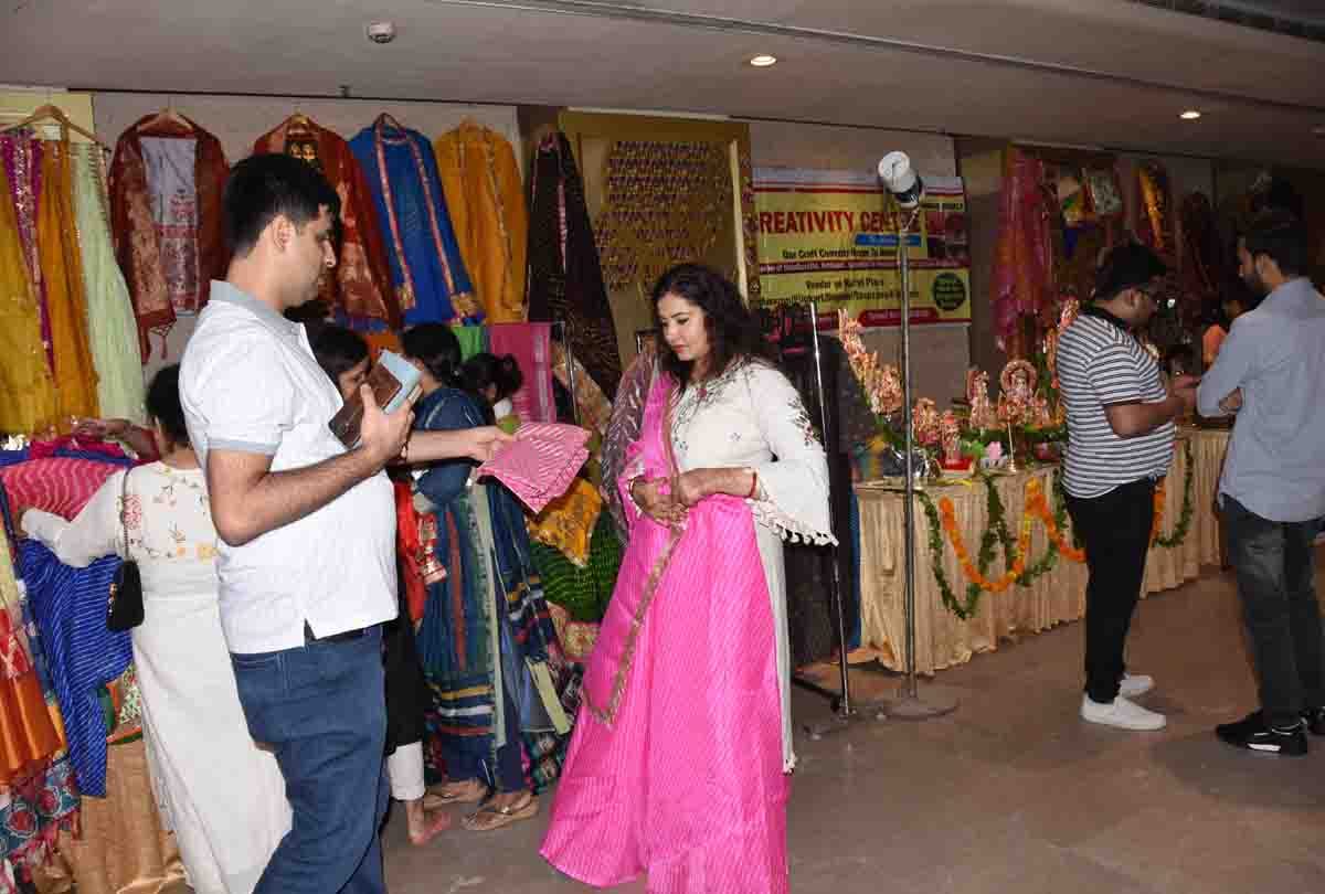 diwali market in kanpur