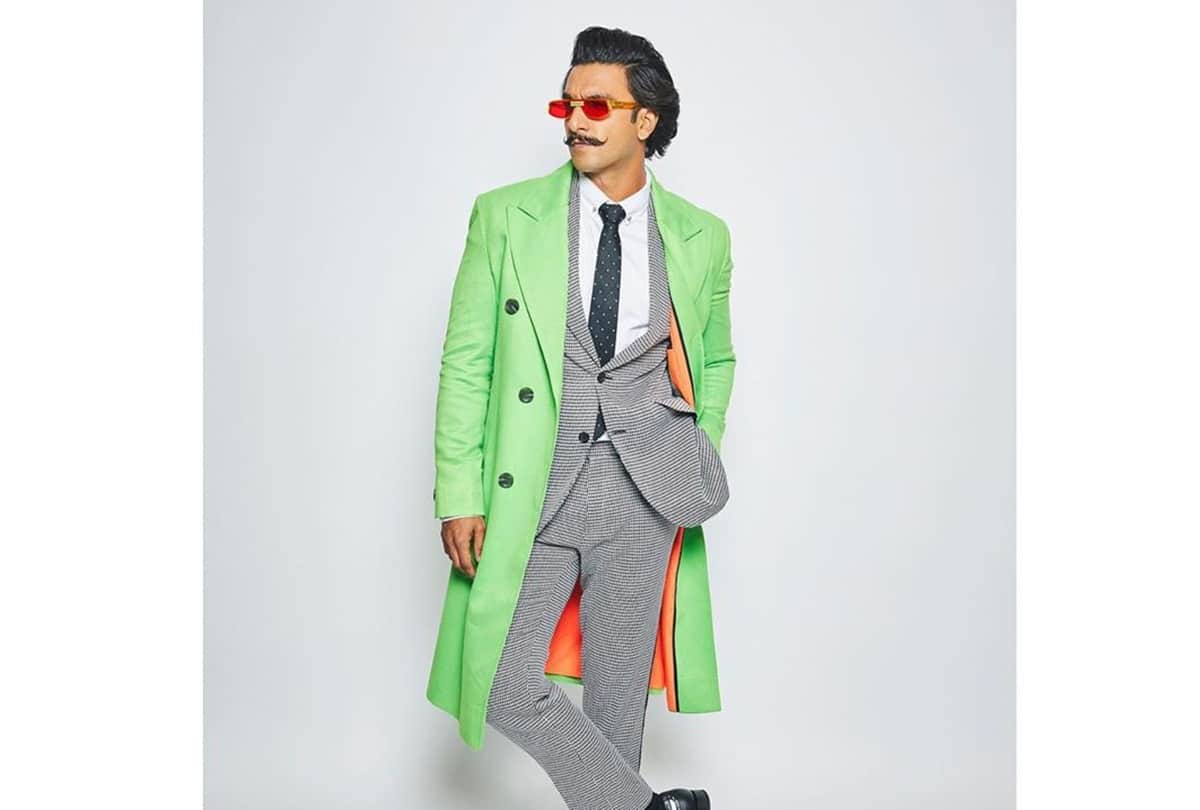 five news of Daljeet Kaur Taimur Ali Khan Sonam Kapoor Ranveer Singh Pati Patni Aur Woh