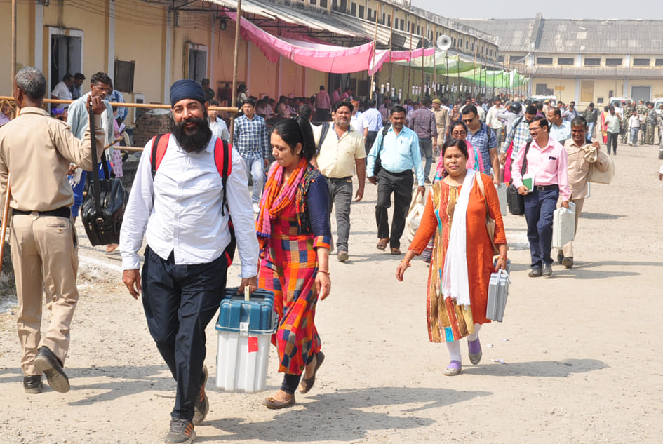 3.69 lakh voters will decide the fate of 11 candidates