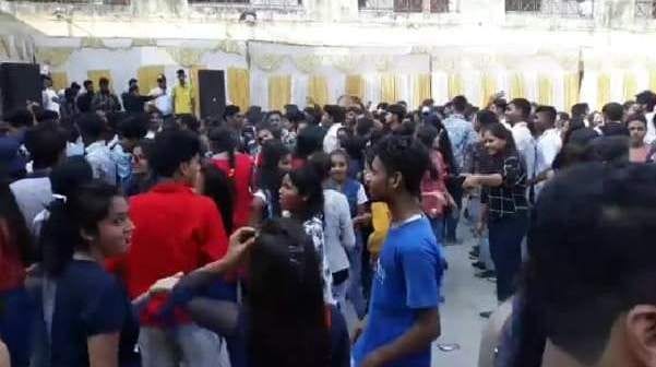 DJ went to government college, celebrated celebration
