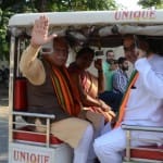 सीएम मनोहर लाल ने की ई-रिक्शे की सवारी
