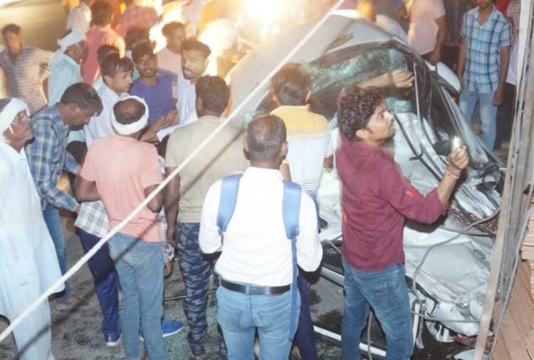 in accident three ladies dead in Hisar Of Haryana