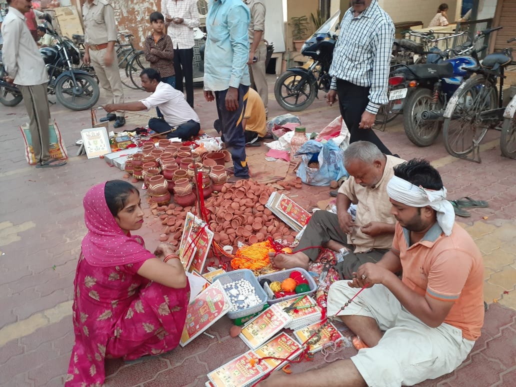 ahoyi parv ki tayaari shuru