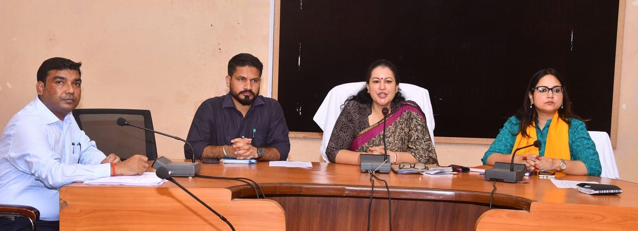 Chaos found in women's hospital, manager reprimanded