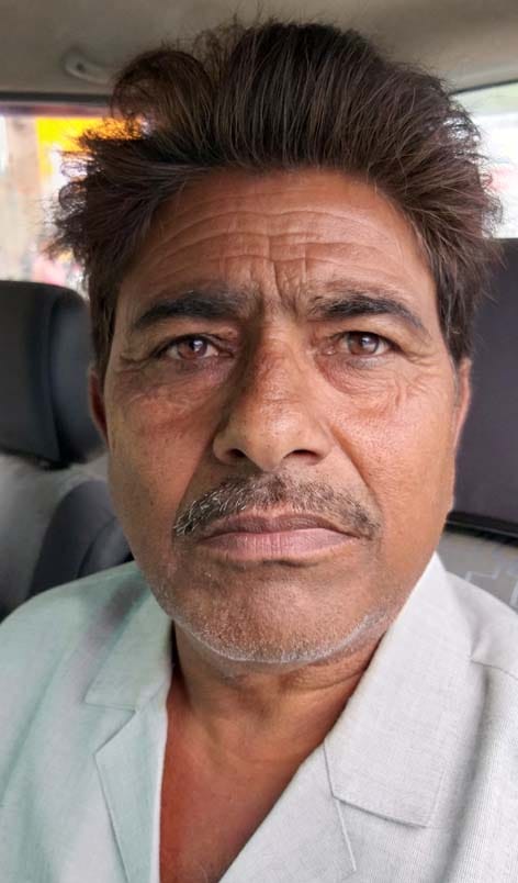 Retired irrigation worker crossed 18 thousand rupees by the little crook