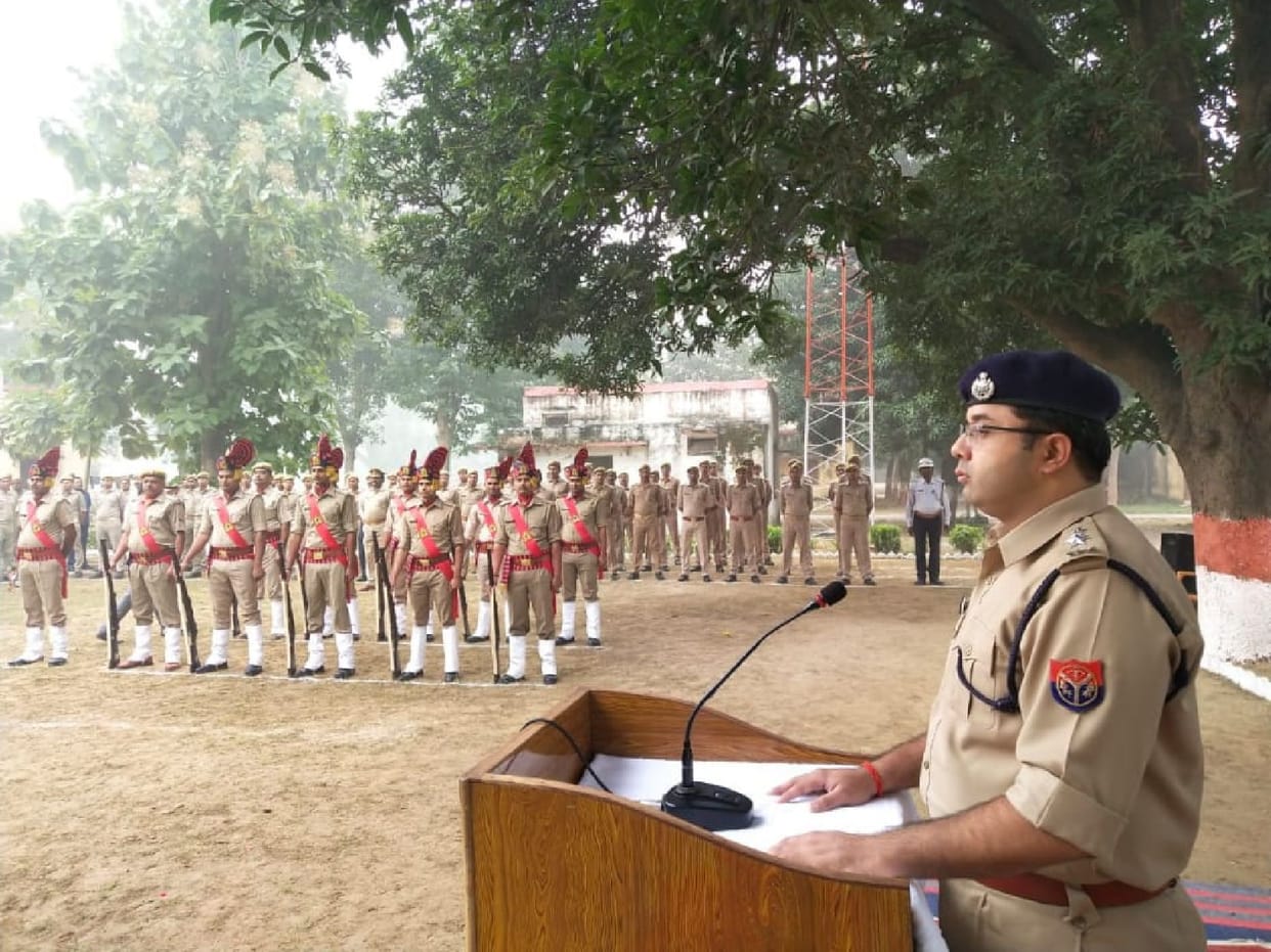 Tributes paid to the martyred soldiers of the police
